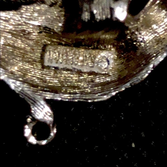 VINTAGE RAFAELIAN SILVER TONE DOVE W/ RUBY FIG LEAF - Picture 8 of 8